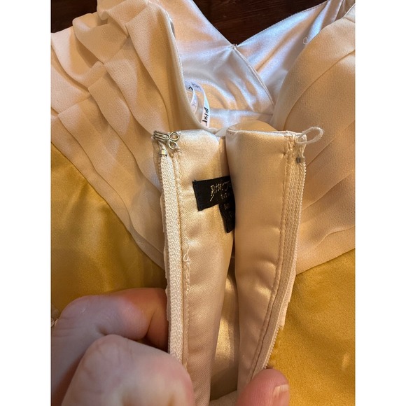 Betsey Johnson Sz 2 Gold/Cream Sweetheart Neck Sequined Party Prom Ball‎ Dress - Picture 9 of 11